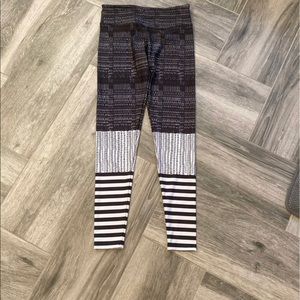 Women's Onzie leggings